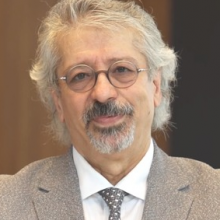 Prof. Dr.<br>Levent ÜRER<br>Dekan V.