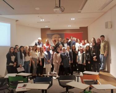 İstinye Üniversitesi Sağlık Yönetimi